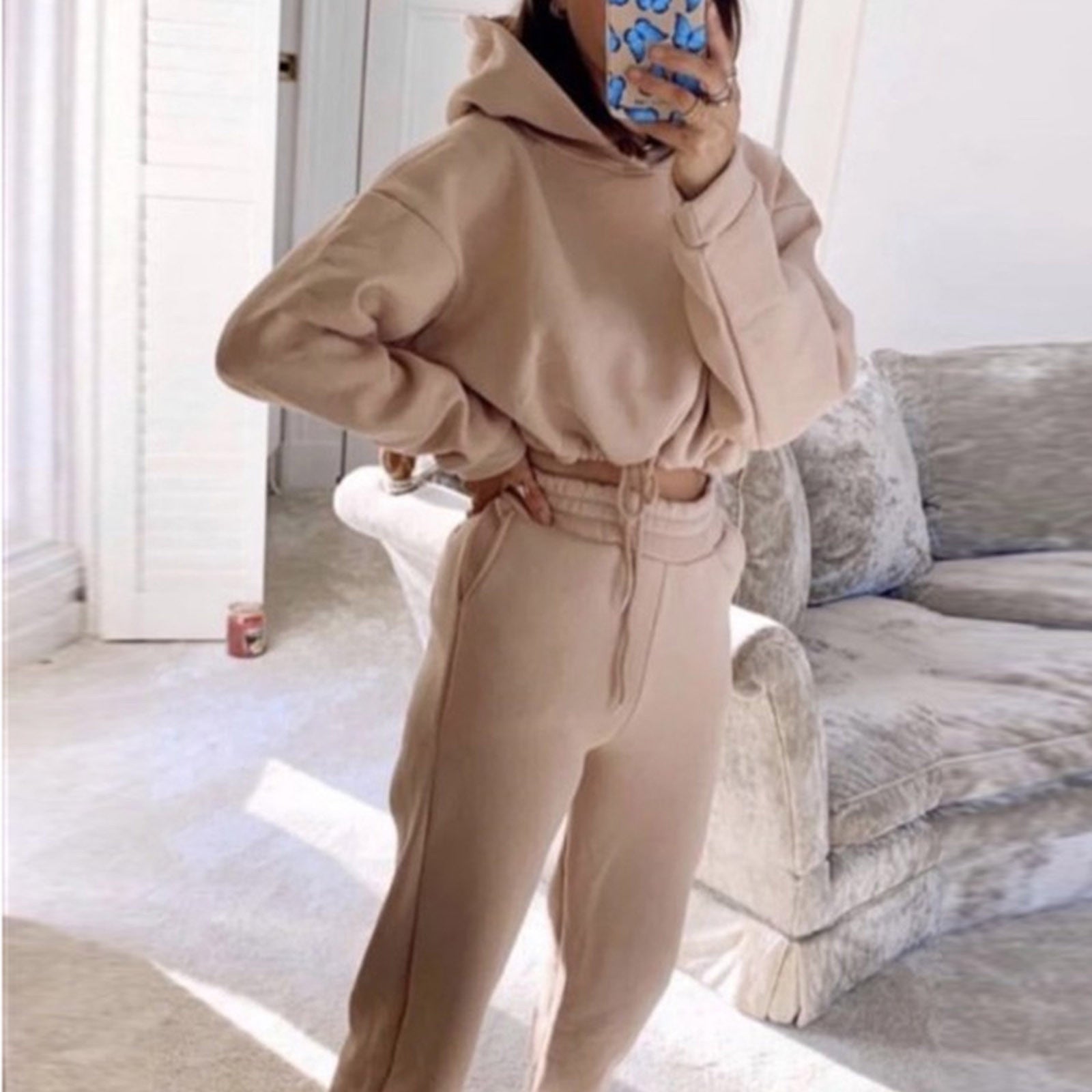 Women's Printed Hoodie Sweatsuit Set — Cozy Two-Piece Lounge & Athleisure